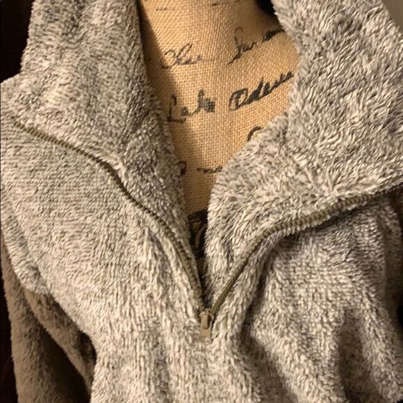 Sherpa dyed pullover  with pocketsNew - Picture 7 of 8